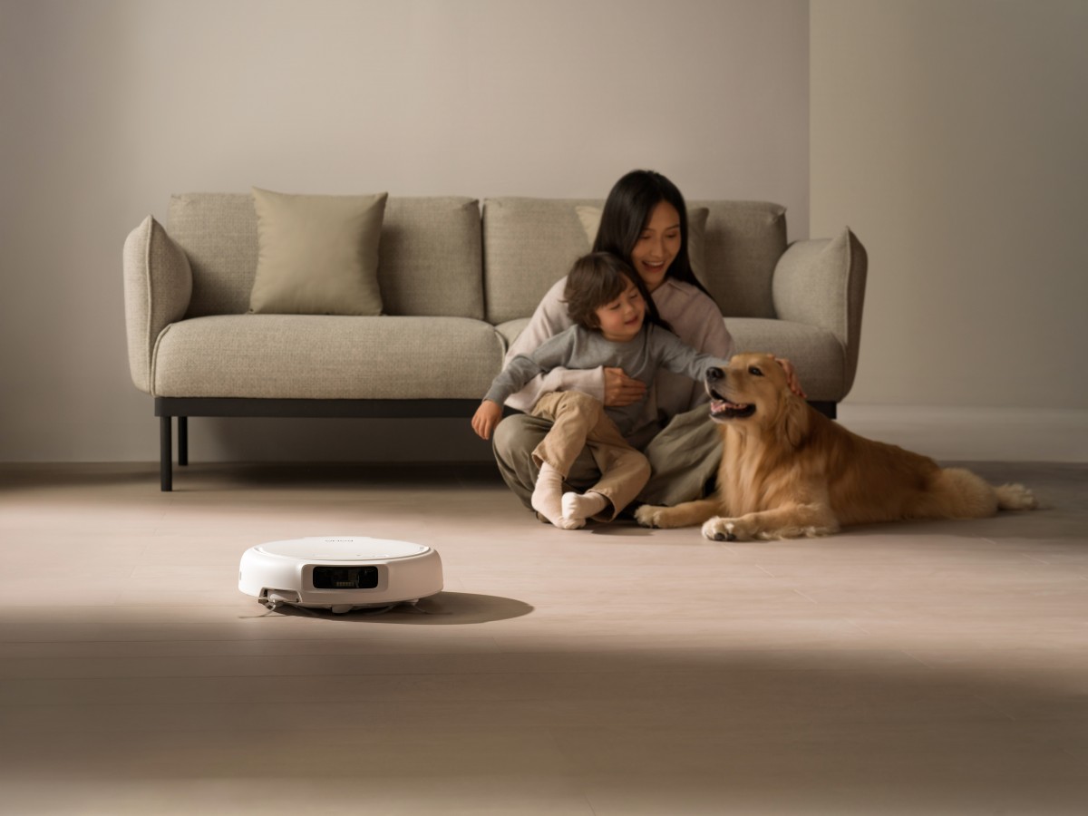 DJI Romo là robot hút bụi lau nhà thông minh dành riêng cho gia đình. Ảnh: DJR