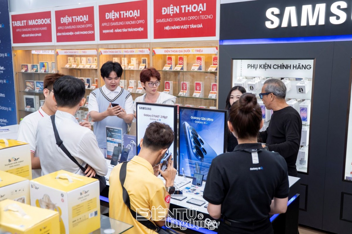 Di Động Việt trả hàng sớm Galaxy S26 Series