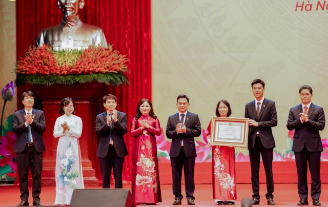 MEDLATEC Group Kỷ niệm 30 năm ngày thành lập và Đón nhận Huân chương Lao động hạng Nhì