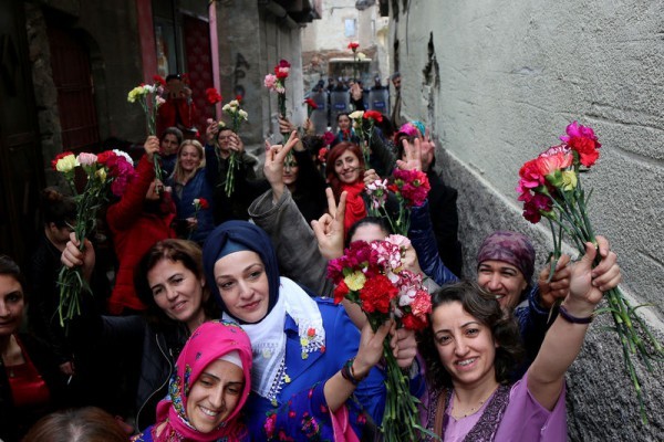 Ngày Quốc tế phụ nữ 8/3: Nguồn gốc, lịch sử và ý nghĩa ít người biết