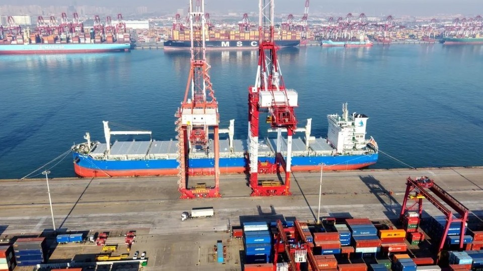 Xuất khẩu bứt phá, thặng dư thương mại Trung Quốc lập kỷ lục mới trong hai tháng đầu năm