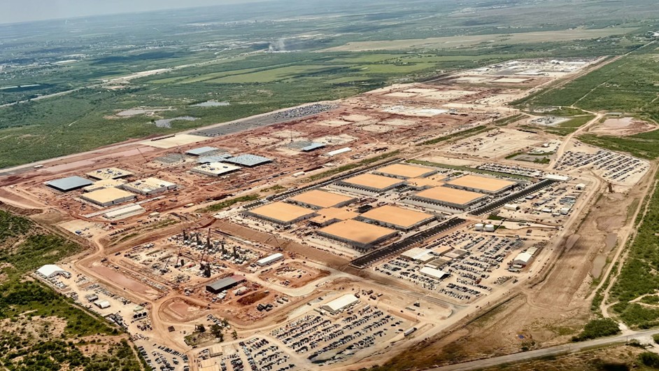 Dự án AI 500 tỷ USD Stargate gặp trục trặc khi OpenAI hủy kế hoạch mở rộng