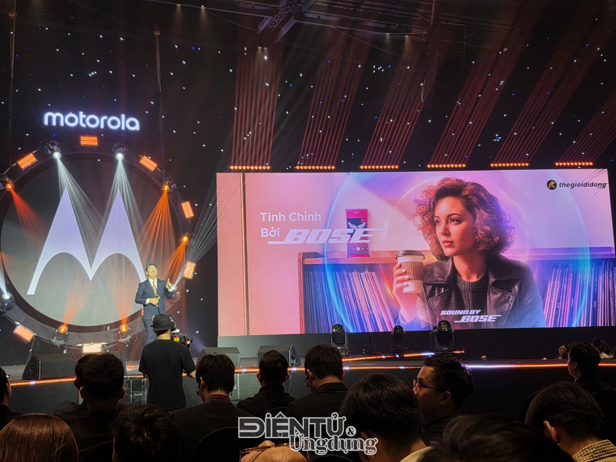 Motorola ra mắt bộ đôi siêu phẩm mới