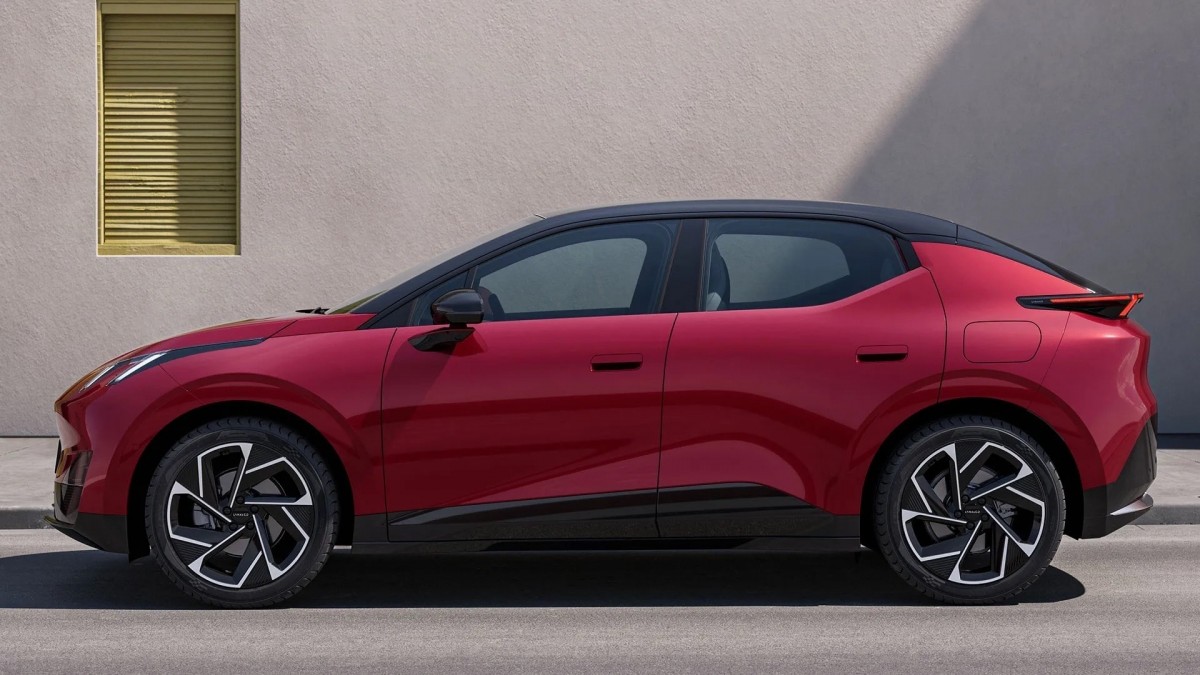 Giao diện ngoại thất của Lynk & Co 02 EV