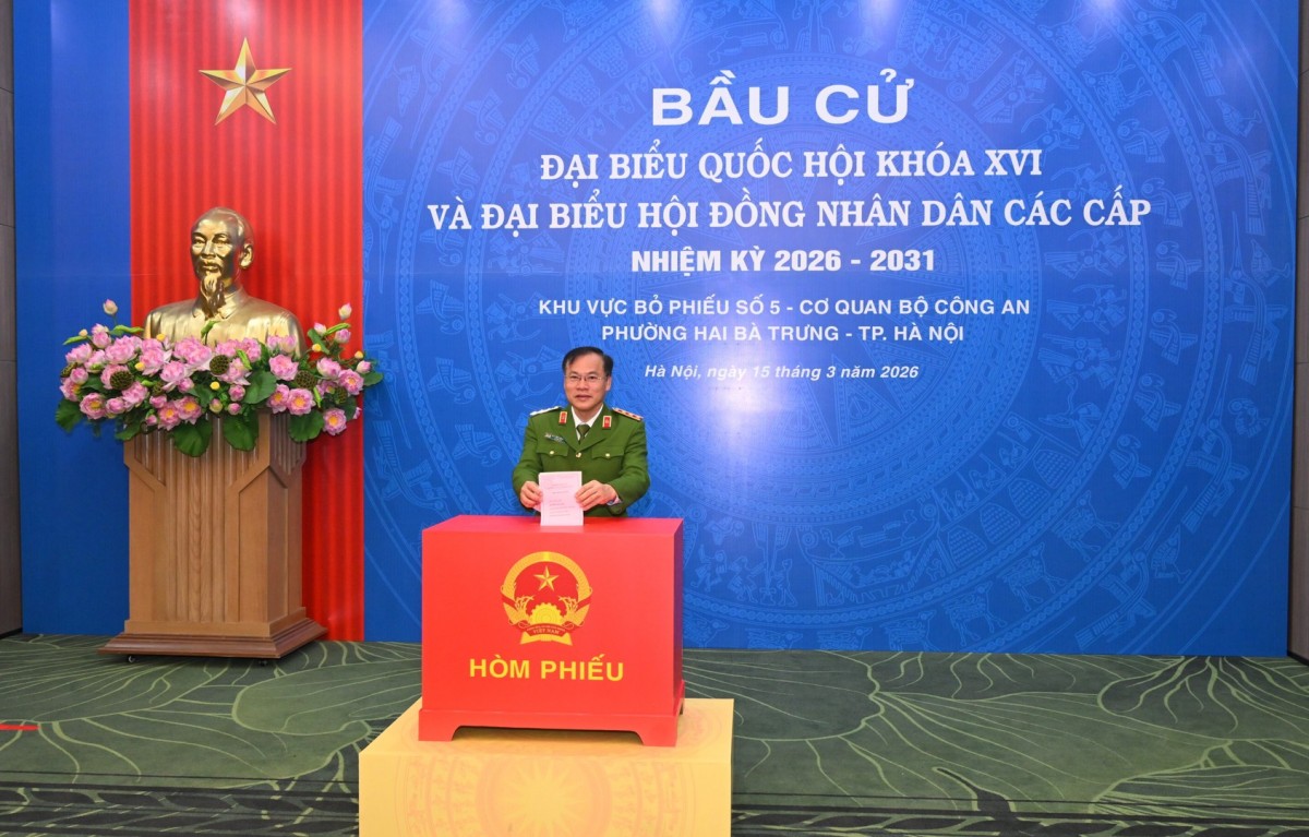 Rộn ràng bầu cử ở nhiều địa phương trên địa bàn Hà Nội Rộn ràng bầu cử ở nhiều địa phương trên địa bàn Hà Nội