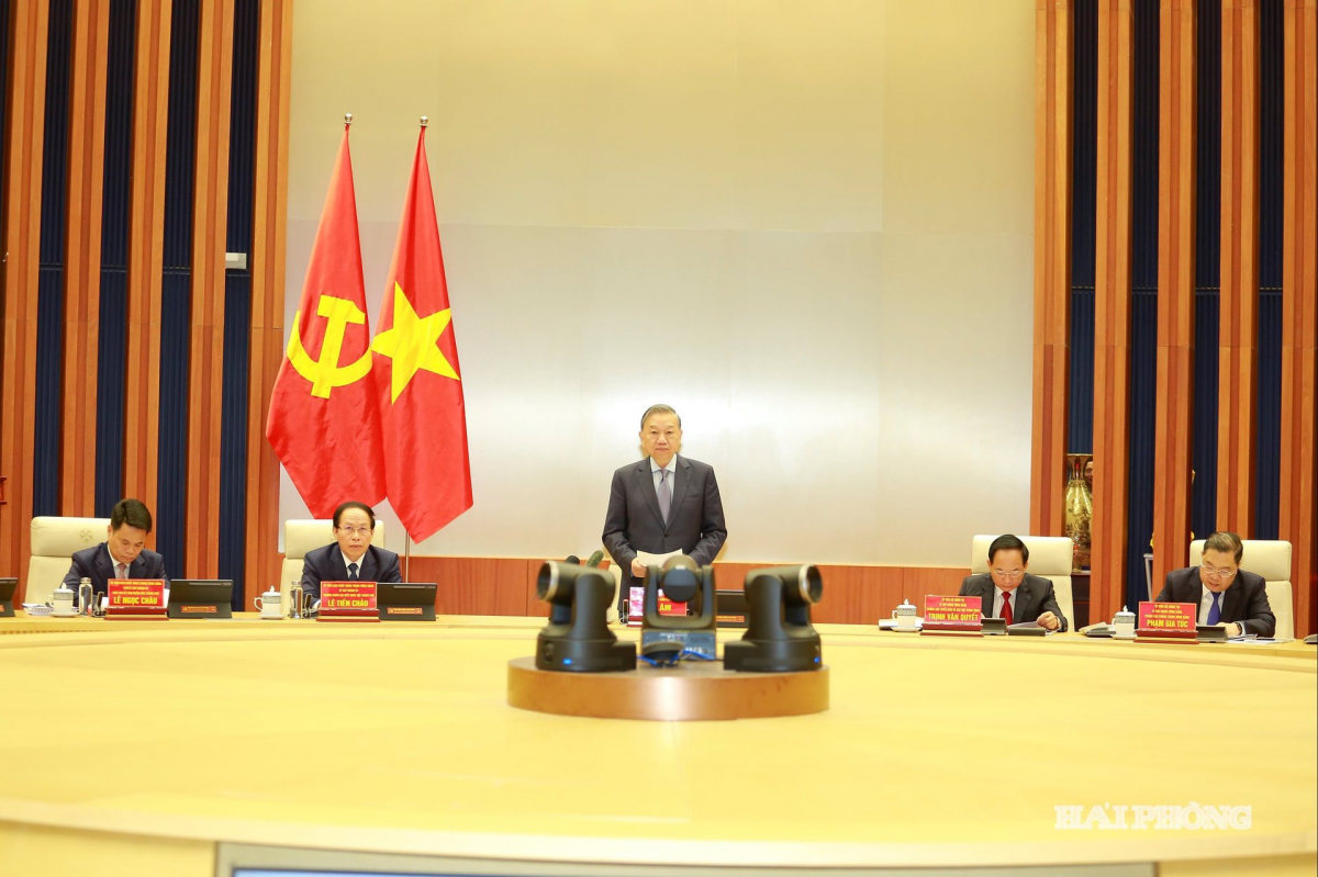 Tổng Bí thư Tô Lâm phát biểu tại buổi làm việc với Ban Chấp hành Đảng bộ thành phố Hải Phòng sáng 16/3.