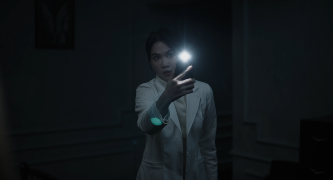 Ngọc Trinh ‘lột xác’ trong phim kinh dị Thẩm mỹ viện âm phủ’