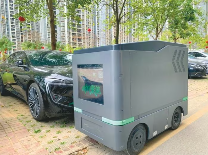 Robot sạc tự hành của Energy Tank