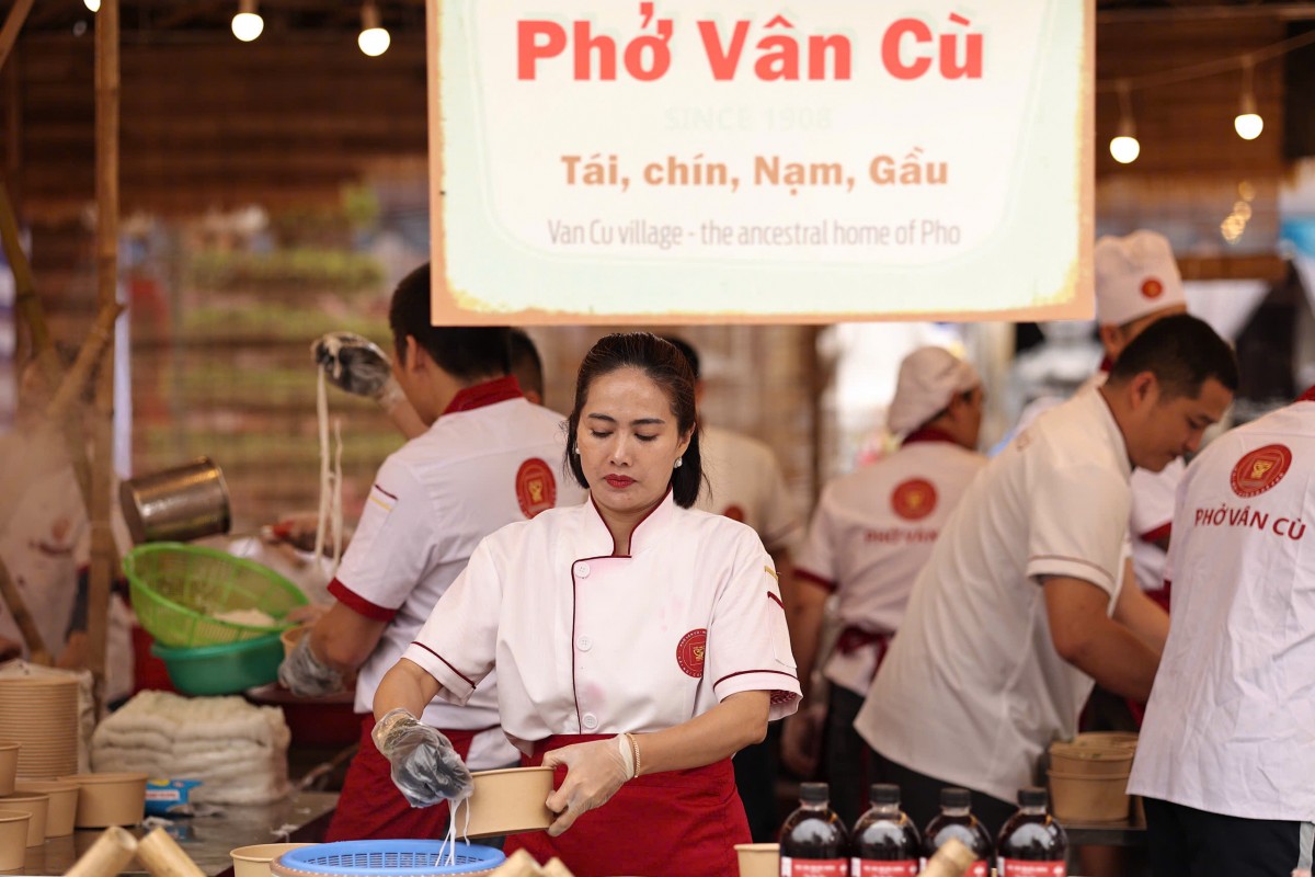 Làng nghề phở Vân Cù 'đánh thức' di sản trong Festival Phở 2026 Làng nghề phở Vân Cù 'đánh thức' di sản trong Festival Phở 2026