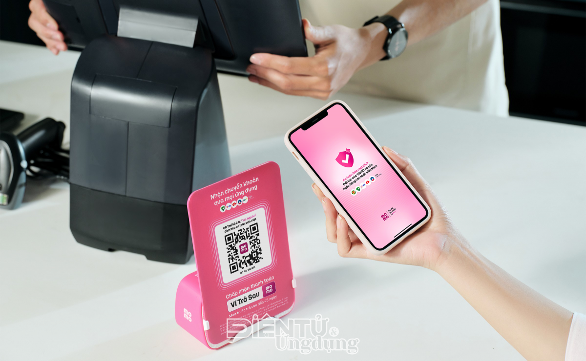 MoMo hỗ trợ chuẩn hóa thông tin theo quy định mới cho hộ kinh doanh]