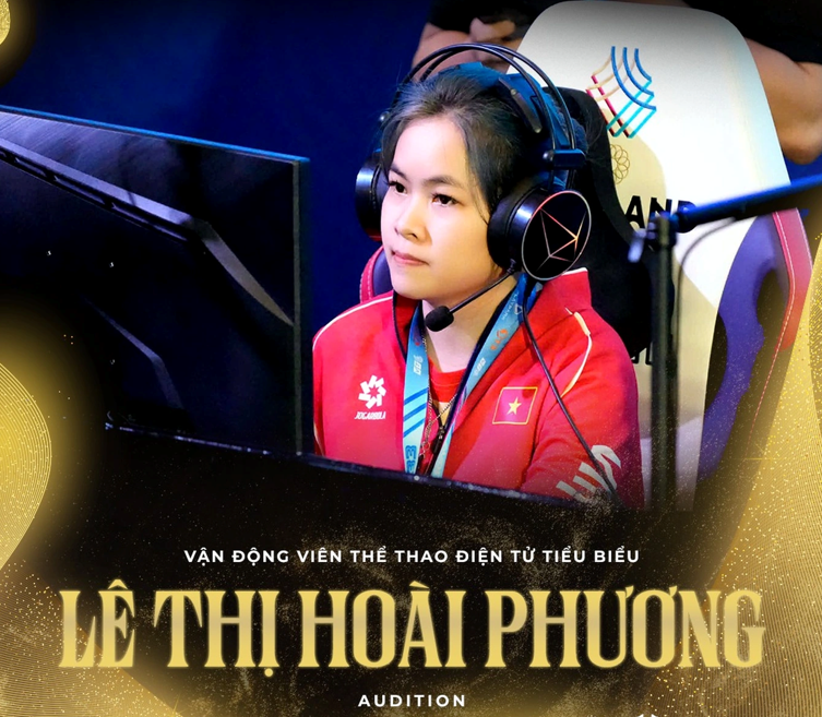 Vận động viên Lê Thị Hoài Phương được vinh danh là “Vận động viên thể thao điện tử tiêu biểu”. Ảnh: Audition