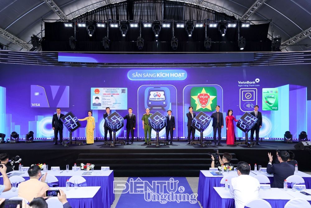 Visa và Hanoi Metro mở rộng triển khai thanh toán thẻ không tiếp xúc
