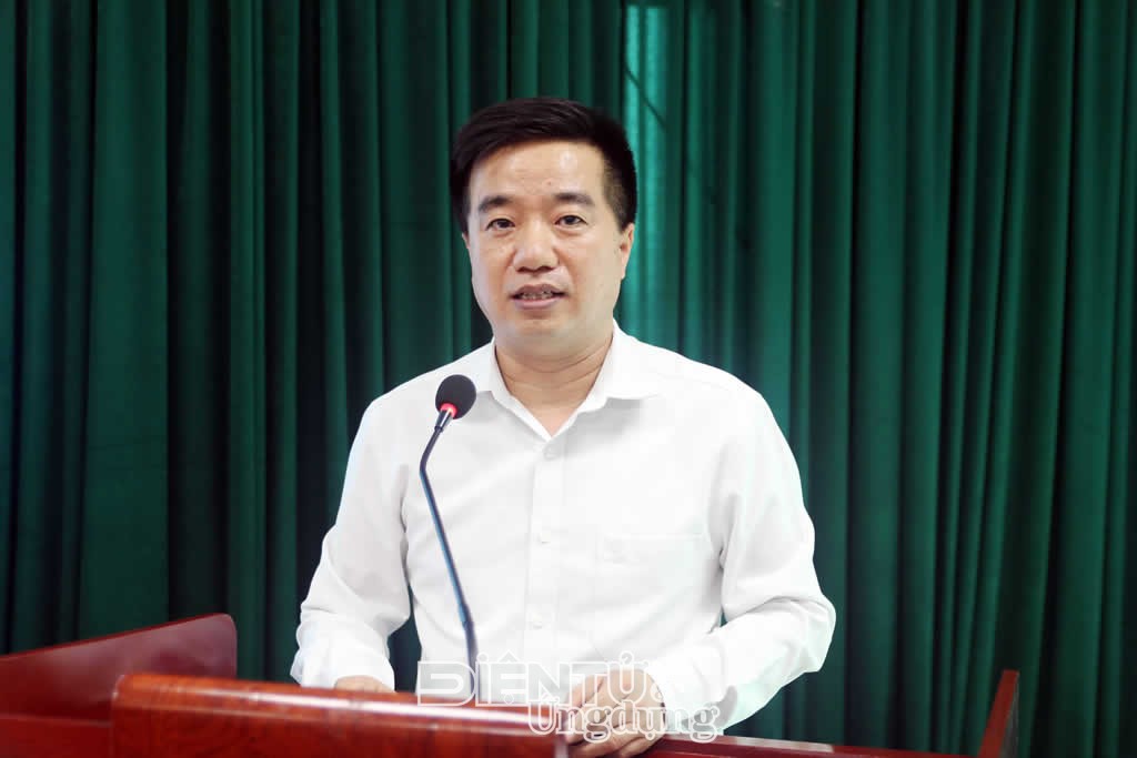 ông Nguyễn Quyết Chiến, Tổng Thư ký Liên hiệp Hội Việt Nam phát biểu tại Hội thảo