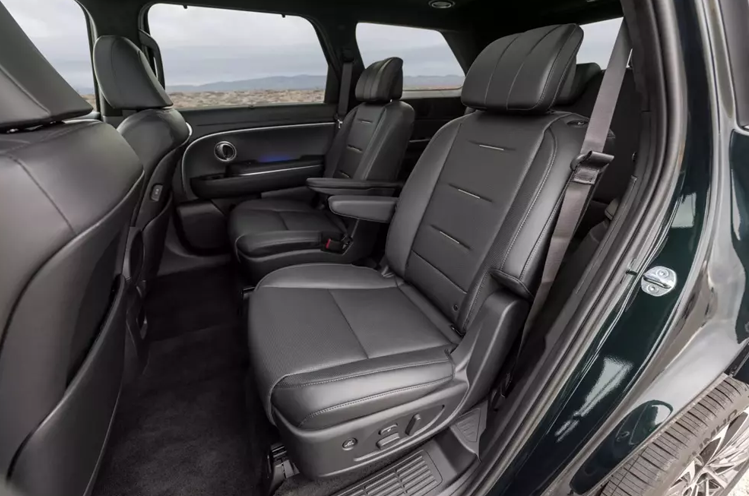 Thiết kế hàng ghế giữa của Hyundai Palisade 2026. Ảnh: Huyndai
