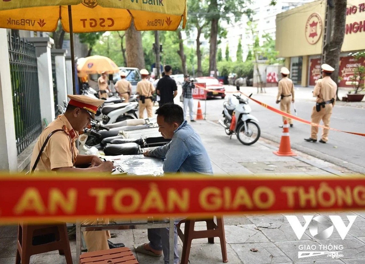 Nóng:  Từ 15/5 bãi bỏ Nghị định 100 xử phạt vi phạm giao thông