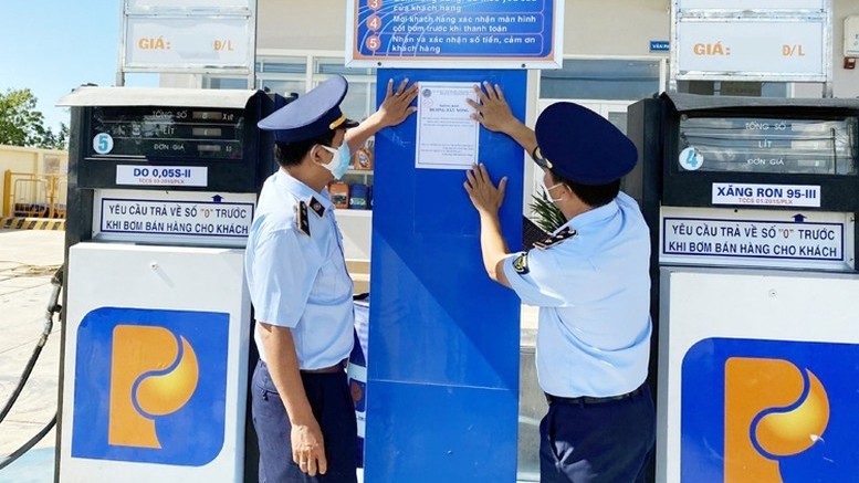 Chính thức miễn thuế môi trường, VAT, tiêu thụ đặc biệt với xăng dầu