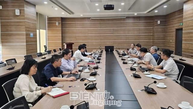 Hội Vô tuyến - Điện tử Việt Nam và Cục Tần số vô tuyến điện thúc đẩy công nghệ chiến lược