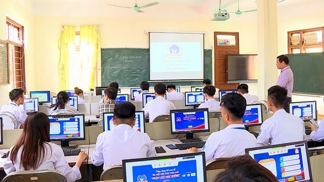 Hà Nội đẩy mạnh ứng dụng công nghệ thông tin trong quản lý, giáo dục đối tượng tại địa bàn cơ sở