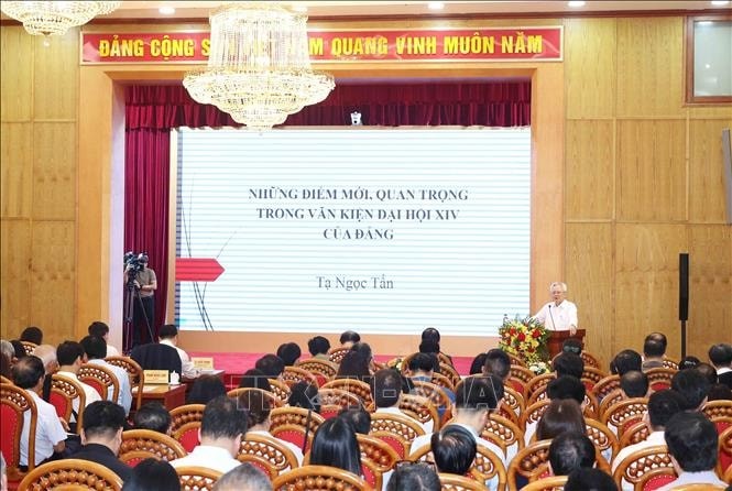 Hơn 7.000 đại biểu dự hội nghị triển khai Nghị quyết Đại hội XIV của Đảng Hơn 7.000 đại biểu dự hội nghị triển khai Nghị quyết Đại hội XIV của Đảng
