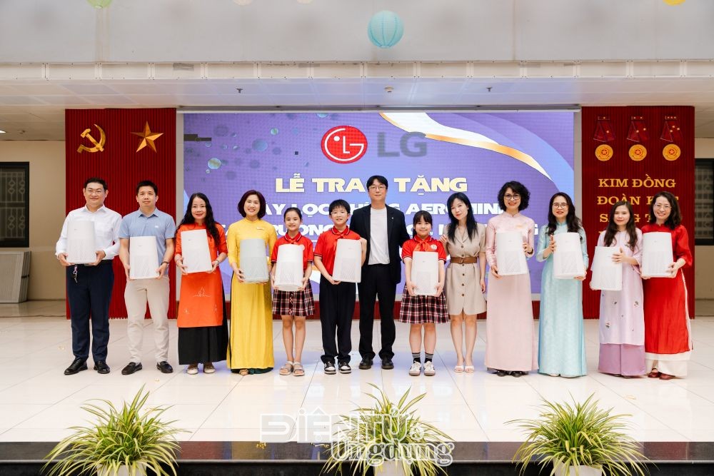 LG trao tặng 70 máy lọc không khí nâng  cao chất lượng không khí học đường