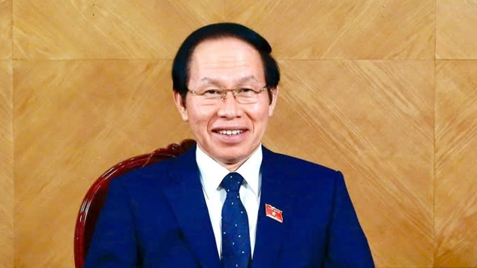 Chân dung ông Lê Tiến Châu Chân dung ông Lê Tiến Châu