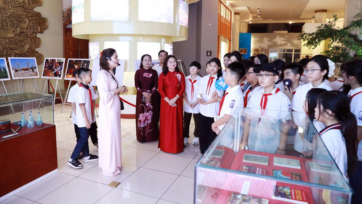 Hơn 130 học sinh tham gia các hoạt động trải nghiệm giáo dục di sản
