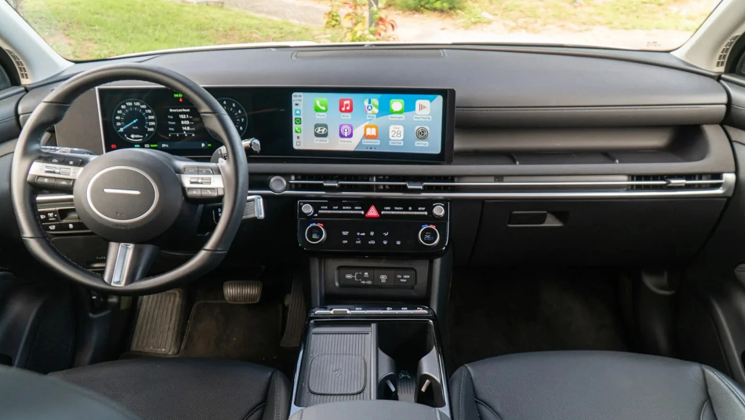 Thiết kế khoang lái của Hyundai Tucson Hybrid. Ảnh: HYUNDAI Thiết kế khoang lái của Hyundai Tucson Hybrid. Ảnh: HYUNDAI