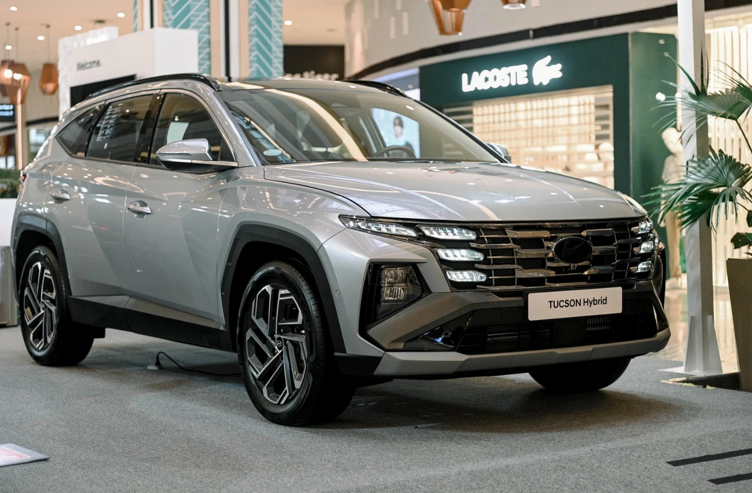 Hyundai Tucson Hybrid nhận đặt cọc tại Việt Nam, giá trên 1 tỷ đồng