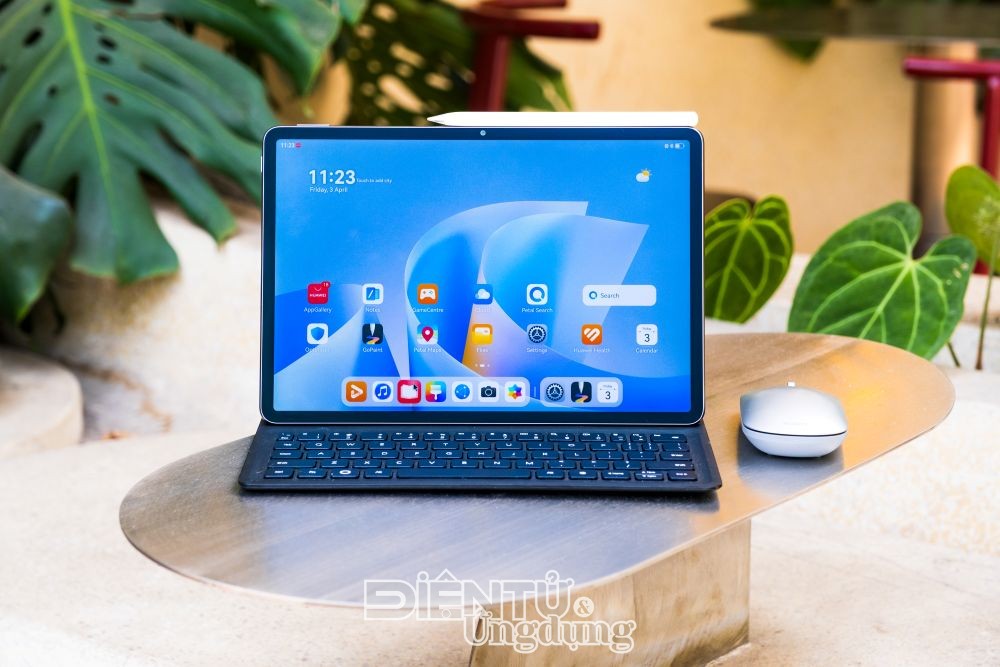 Huawei ra mắt bộ đôi sản phẩm mới với bộ quà tặng hấp dẫn Huawei ra mắt bộ đôi sản phẩm mới với bộ quà tặng hấp dẫn