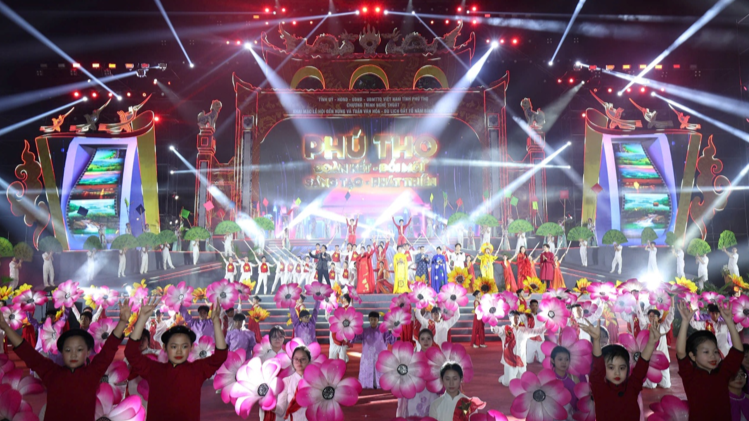 Các tiết mục văn nghệ đặc sắc tại Khai mạc Lễ hội Đền Hùng và Tuần Văn hóa – Du lịch Đất Tổ năm Bính Ngọ 2026
