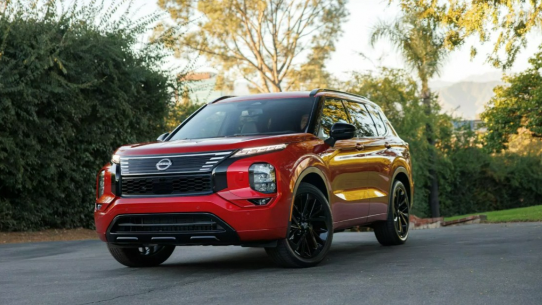 Mẫu xe Nissan Rogue Plug-in Hybrid