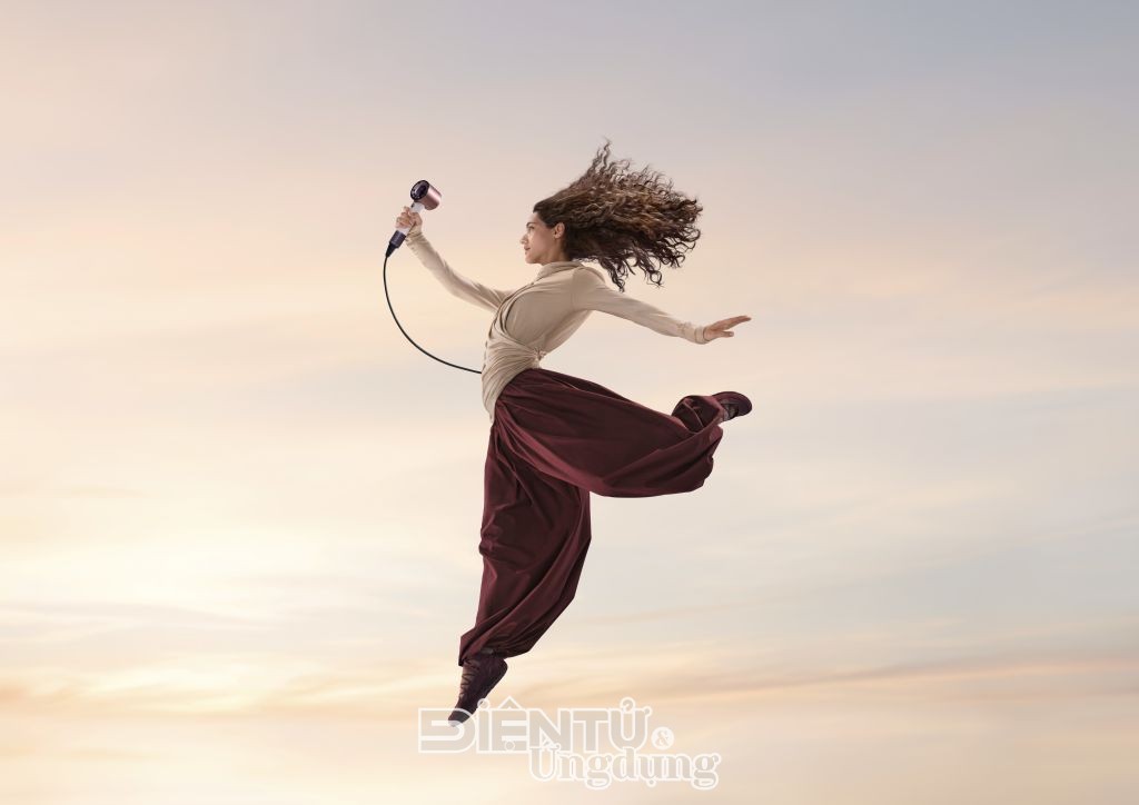 Dyson ra mắt dòng máy sấy tóc du lịch Supersonic™ Travel, nhỏ nhẹ hơn đến hơn 30%