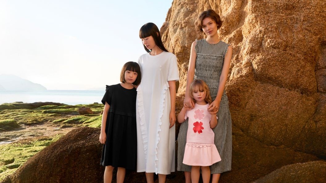 UNIQLO lần đầu ra mắt BST kết hợp cùng NTK Cecilie Bahnsen