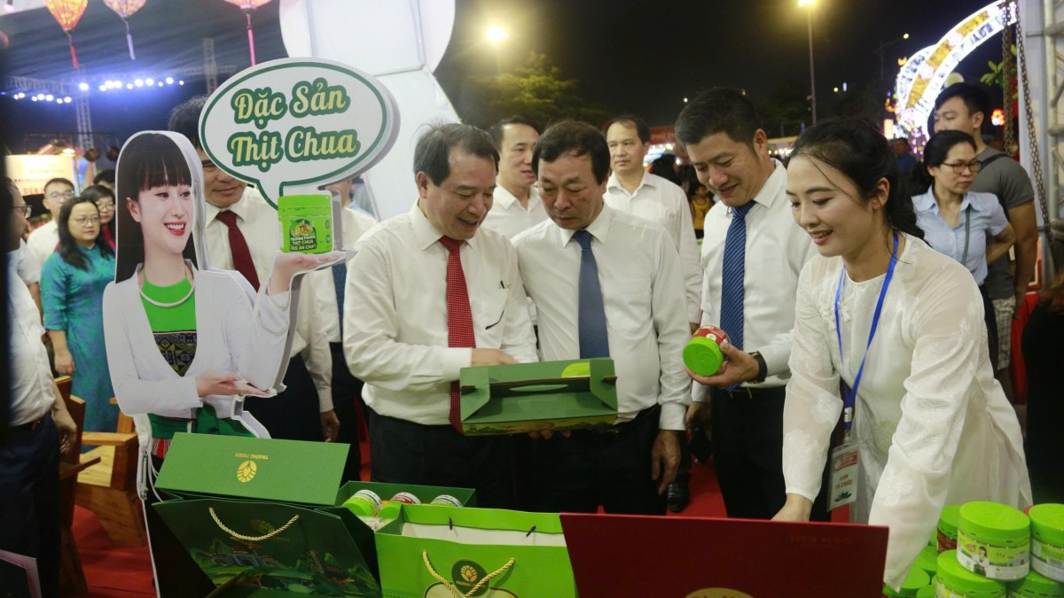 Chương trình “Sắc màu Du lịch Đất Tổ” góp phần quảng bá hình ảnh Phú Thọ