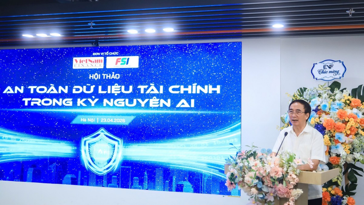 TS Lê Minh Nghĩa, Chủ tịch Hiệp hội Tư vấn Tài chính Việt Nam.