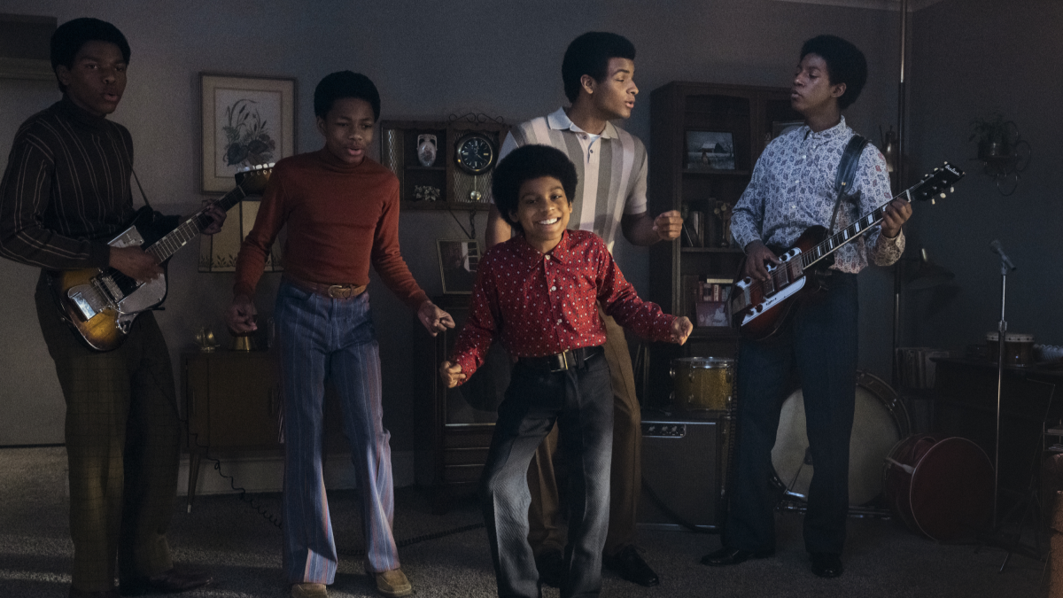 Phim tiểu sử về Michael Jackson gây bão phòng vé, dự kiến lập kỷ lục doanh thu mở màn