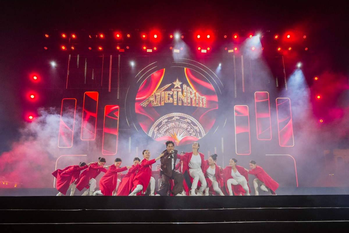 Chương trình nghệ thuật 'Hưng Yên - Nắng Hạ xanh trong - Vì cộng đồng không ma túy'