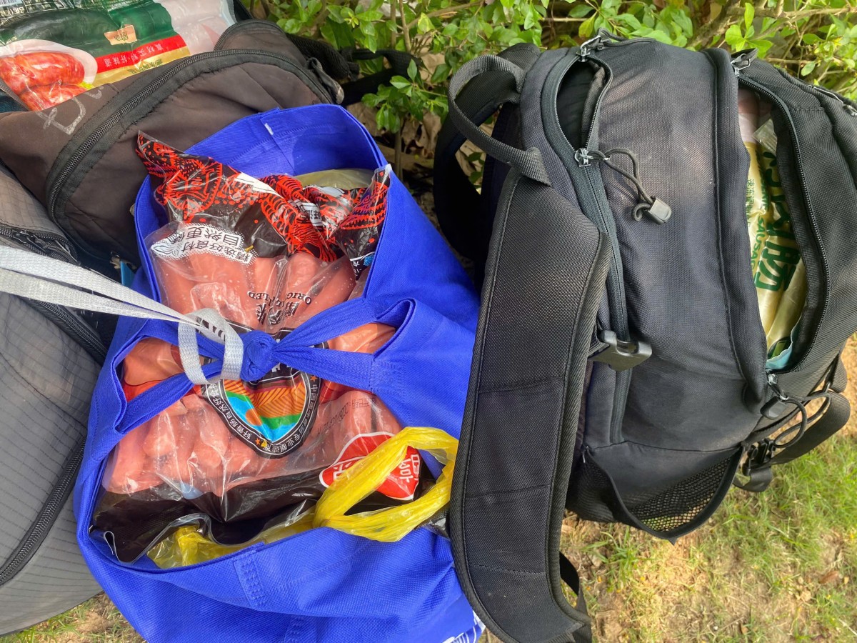 Hải quan liên tiếp phát hiện các vụ vận chuyển thực phẩm không rõ nguồn gốc, không đảm bao an toàn thực phẩm tại biên giới