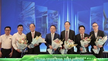 Đạt Phương đặt mục tiêu doanh thu 8.500 tỷ đồng năm 2026, mở rộng bất động sản và kính năng lượng