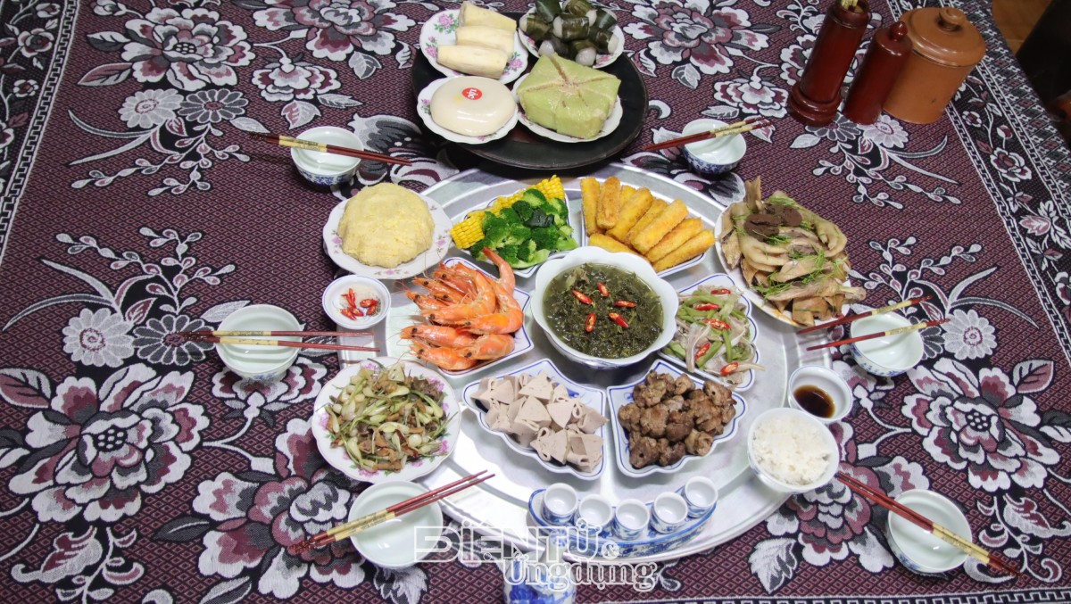 Mâm cơm dâng Vua Hùng: Giữ mạch cội nguồn trong kỷ nguyên số