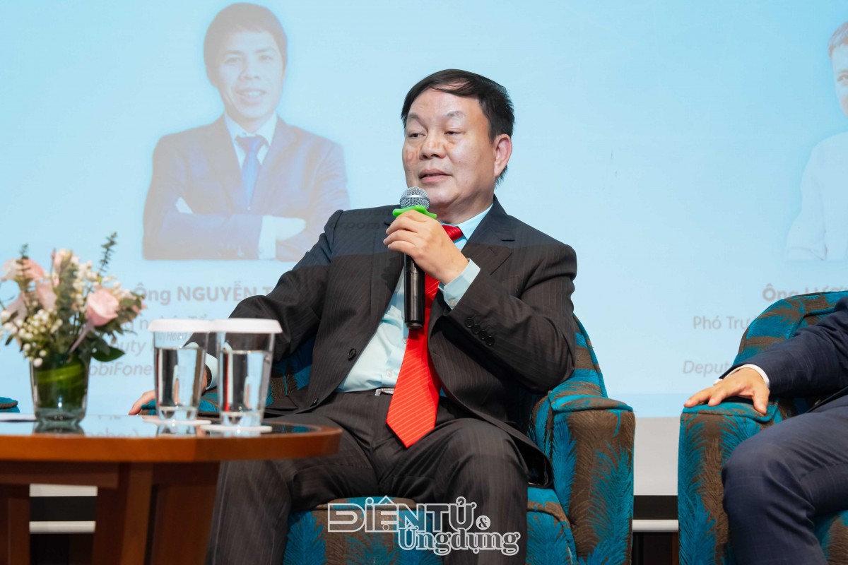 Chuyên gia Lê Đăng Dũng, Chủ tịch công ty Stavian HighTech, nhận định hiệu suất khai thác thực tế toàn bộ hạ tầng 5G Việt Nam hiện nay ước tính chỉ đạt khoảng 20%, chủ yếu do thiếu các ứng dụng B2B đúng nghĩa.