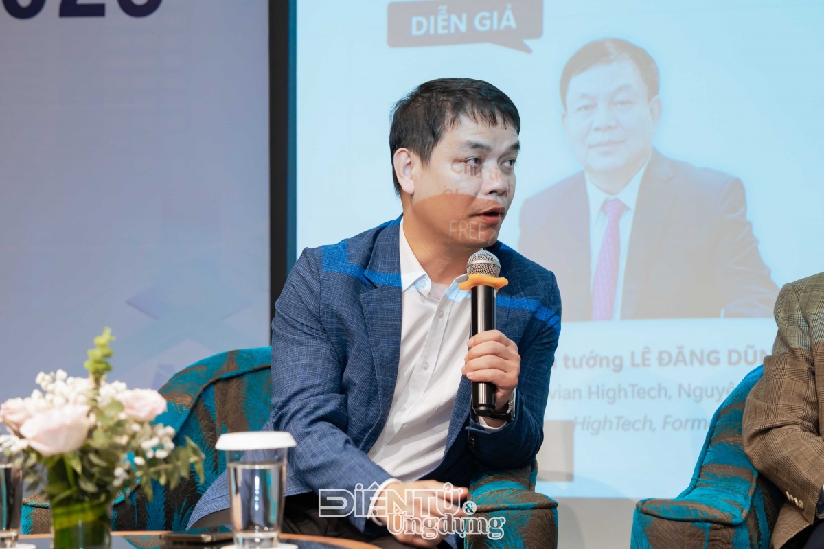 ng Phạm Quốc Việt, đại diện VNPT, lý giải chiến lược đầu tư 5G của VNPT dựa trên đặc tính băng tần được cấp phép, thay vì chạy theo số lượng trạm, là yếu tố giúp VNPT giành giải thưởng chất lượng dịch vụ 5G tại Barcelona dù chỉ có 6.000 trạm so với 30.000 trạm của Viettel