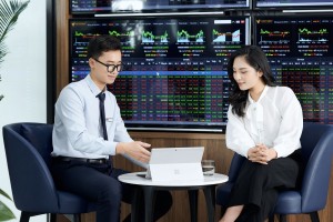 VN-Index bứt phá khỏi vùng đáy và thiết lập nền giá mới