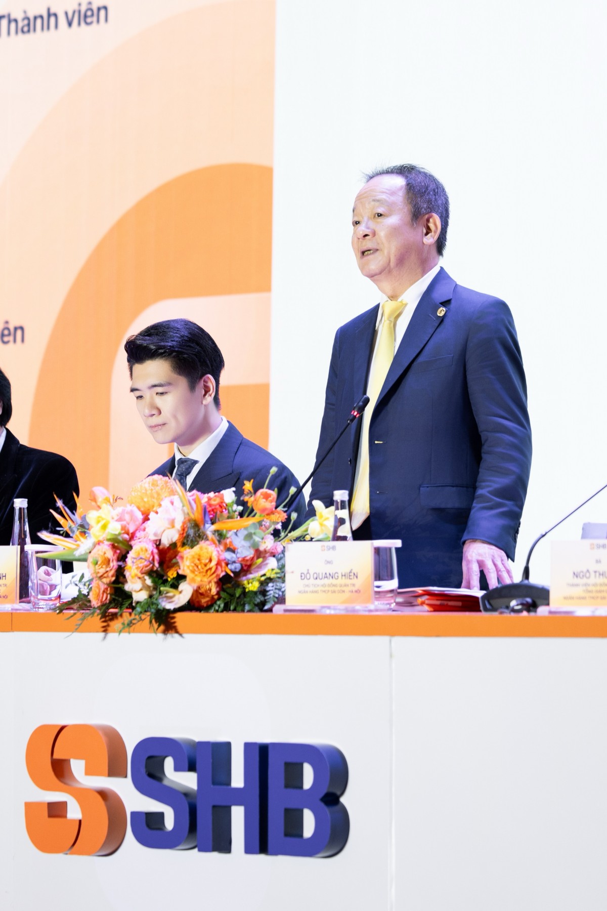 Ông Đỗ Quang Hiển, Chủ tịch HĐQT SHB phát biểu tại Đại hội đồng cổ đông 
