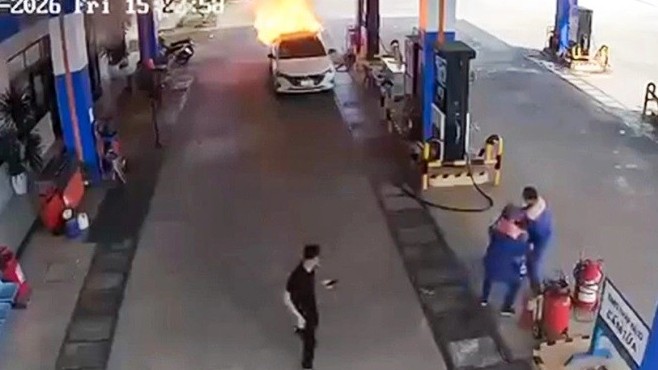 Khoảnh khắc sinh tử bị bỏ lỡ trong vụ cháy ô tô ở Đà Nẵng