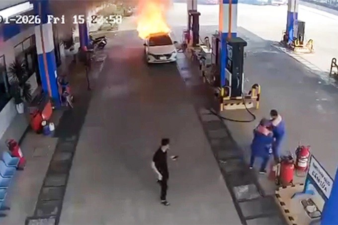 Vì sao tài xế không cứu người trong vụ cháy ô tô Đà Nẵng