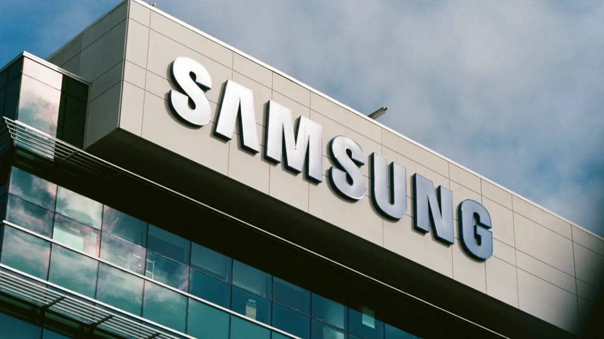 Samsung đạt vốn hóa 1.000 tỷ USD nhờ chip AI