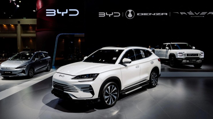 BYD cam kết chi trả toàn bộ thiệt hại khi sử dụng các tính năng lái xe thông minh