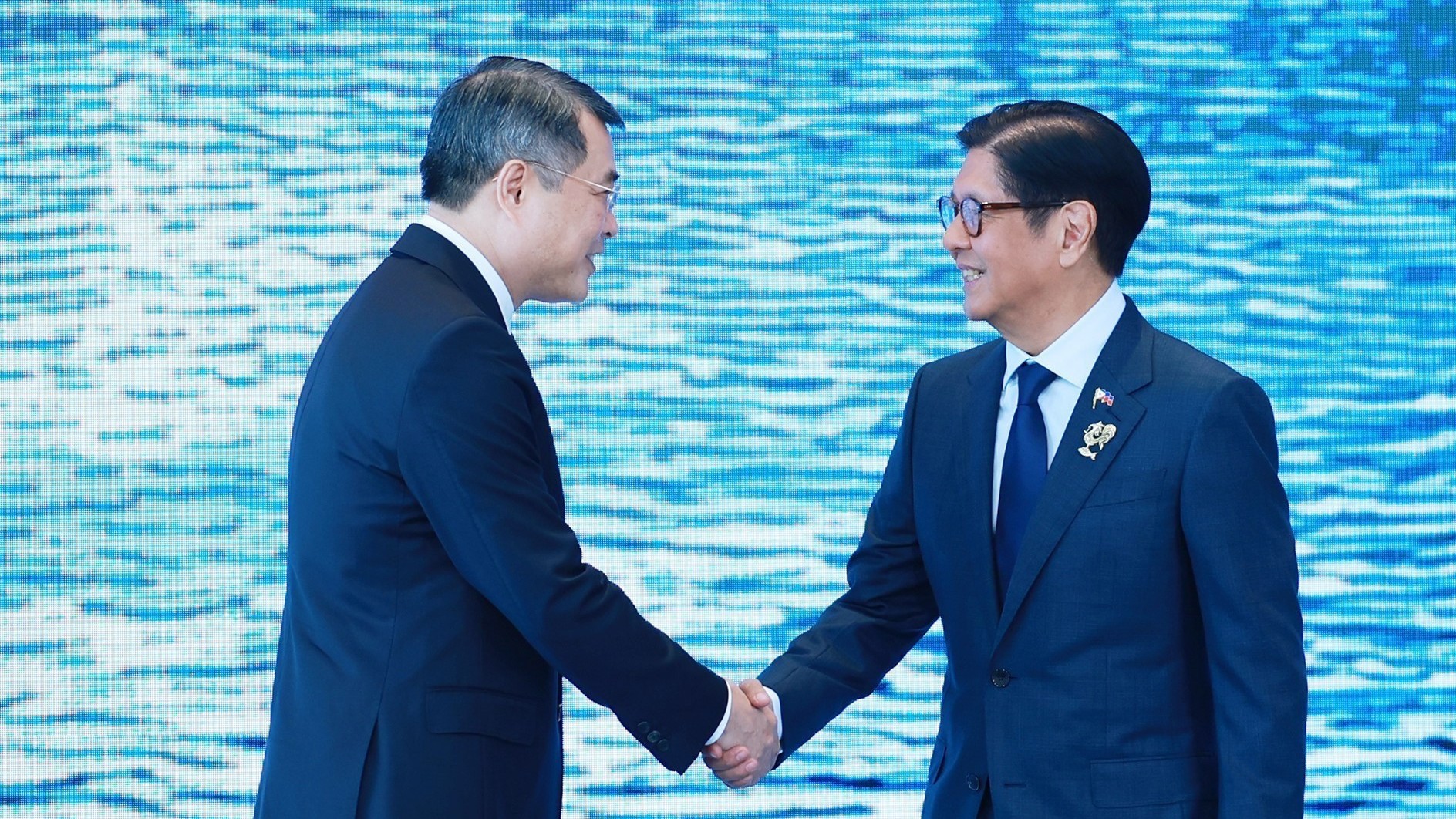 Thủ tướng Lê Minh Hưng và lãnh đạo các nước bắt đầu dự hội nghị cấp cao ASEAN