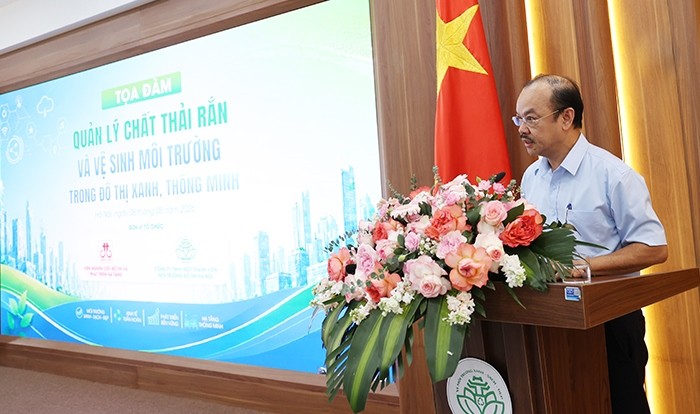 Quản lý chất thải rắn trong đô thị xanh thông minh